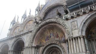 モザイク画がきれい