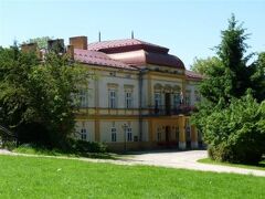 グラボブニツァ スタジェンスカ宮殿 (スタジンスキ家の宮殿) 写真