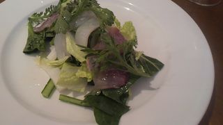 おしゃれなカフェ風レストラン