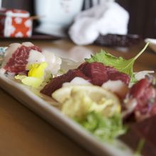 馬刺盛りです。