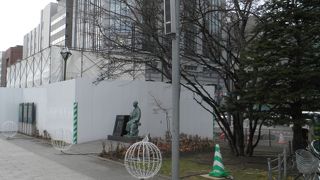 ホワイトイルミネーションの会場の片隅