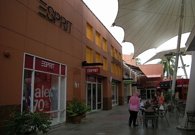 プレミアム アウトレット チャアム