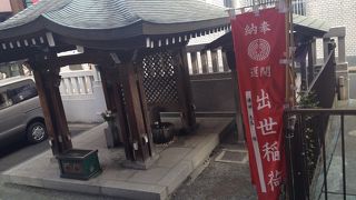 神楽坂を代表するお寺