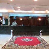 ロビーは広い。