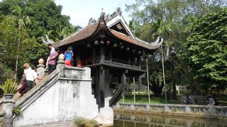 ホーチミン廟と一緒に