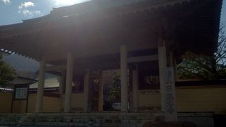 函館を代表する歴史上重要な寺院