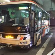 上野駅から青森間を格安で結ぶ高速バスです。