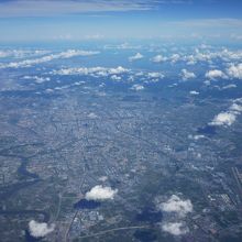 寧波上空を北上。右下に寧波空港。