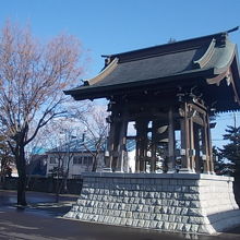 趣のある鐘楼でした