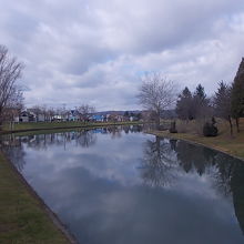 ”水郷”だけあって、池が趣深い形で整備されていました