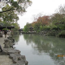 ゆったりした空間が売り物の拙政園。　