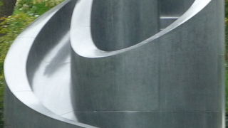 世界一高価な滑り台かも