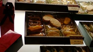 ここの生ケーキもすばらしいです。