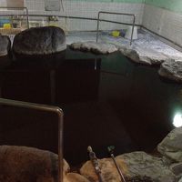 温泉。黒湯です。