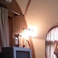 壁から天井まで曲面になっています