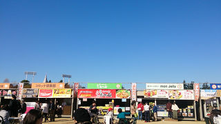 各地のB級グルメが楽しめます