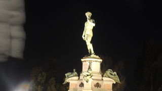 Michelangelo広場