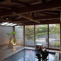 和風貸し切り風呂　ゆらりのびり