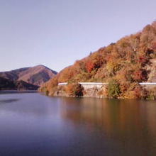 バスを下りた丹沢湖、玄倉より