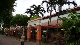 人気のチキンライス