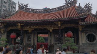 歴史がある、地元民から愛されるお寺