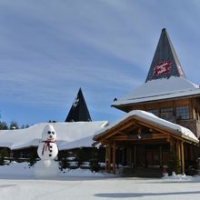 サンタさんはここにいる！