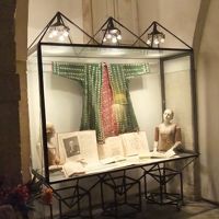 歴史的なものも展示されています。