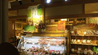 厳選素材のウインナーやハム等が有って、健康志向の現在、生産地表示が明確になっているので人気のお店です。
