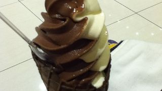 フラット立ち寄ったお店のソフトクリームが激ウマ！