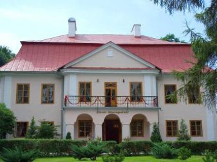 ドヴォル スタロポルスキ 写真