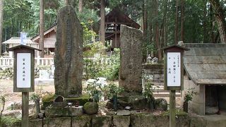 宮本武蔵の墓が有ります。大きな石碑が有ります。お参りが出来る様になっています