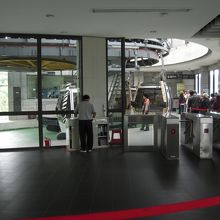 ロープウェイ駅