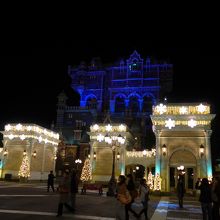 ライトアップされたタワーオブテーラー