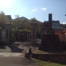 坂の上のほうにはこちらがあります