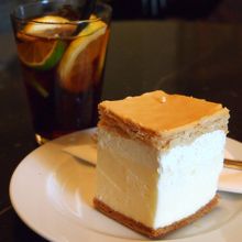 スイーツも、軽食もあり