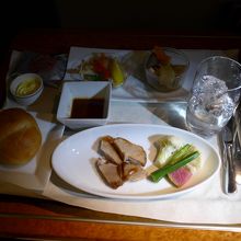 JAL333便(19:30羽田発)　ファーストクラス夕食