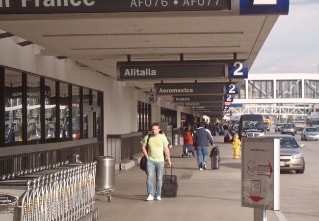 ロサンゼルス国際空港 Lax クチコミ アクセス 営業時間 ロサンゼルス フォートラベル ロサンゼルス国際空港 Lax クチコミ アクセス 営業時間 ロサンゼルス フォートラベル