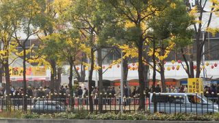 年末の宝くじ特設会場