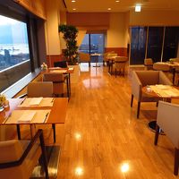 クラブラウンジ