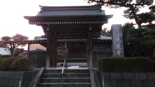 福田の里にある長閑なお寺、文化財ハイキングがいい。