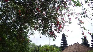 美しいタマンアユン寺院へいってみた