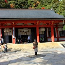 本殿前の六芒星パワースポット