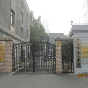 上海の十六舗・跨龍路は清心女塾（現・第八中学）、清心中学堂（現・南市中学）、キリスト教会堂として清心堂が残っています。