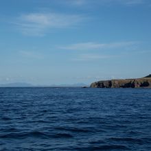 海と空の青さと白い灯台が印象的でした