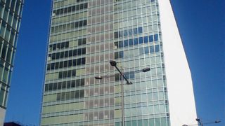 秋葉原駅前の再開発ビル