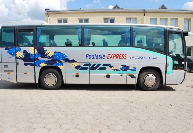 『Plus bus(旧Podlasie Express)』 ワルシャワ中心部やショパン空港まで直通
