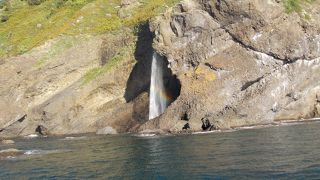 知床の滝：カシュニの滝とヨウシペツの滝