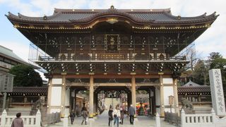 成田山に着いたことを実感します