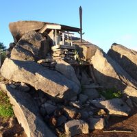 近くのハイキングコースにて