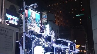 ビジネスマンの町にもイルミネーションが☆